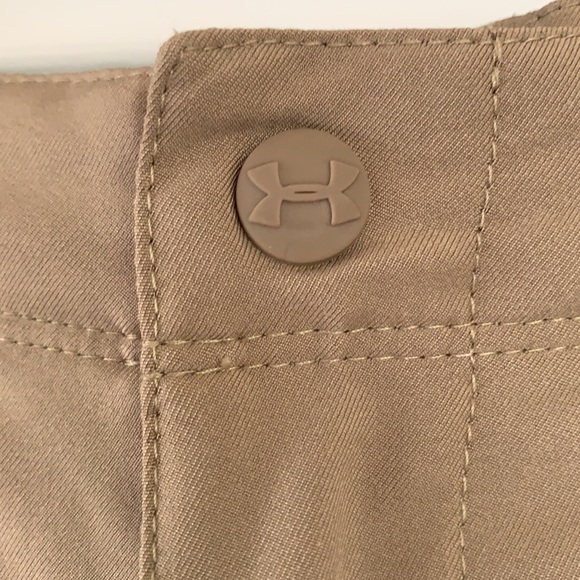 Under Armour Boys Shorts Never Worn - Picture 3 of 7